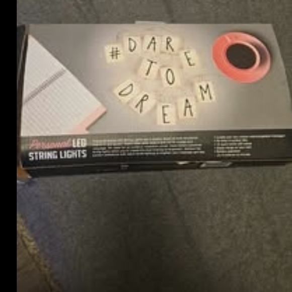 Light-Up Love Sign - Picture 2 of 3